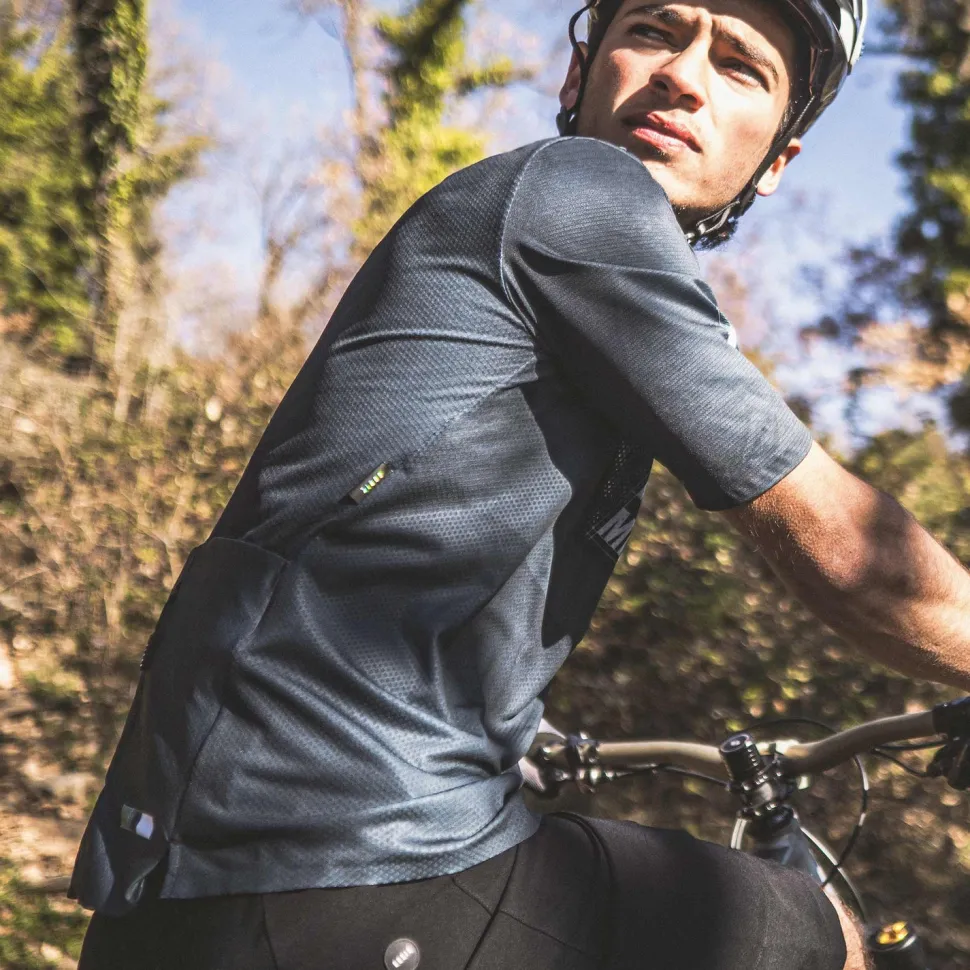 Camisetas>GOBIK CAMISETA MANGA CORTA VOLT CHARCOAL HOMBRE CLAIM