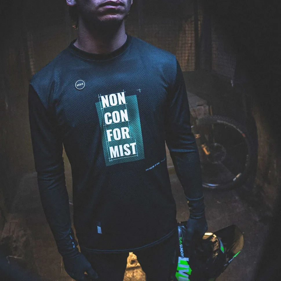 Camisetas>GOBIK CAMISETA MANGA LARGA TERRAIN HOMBRE HARDWOODS